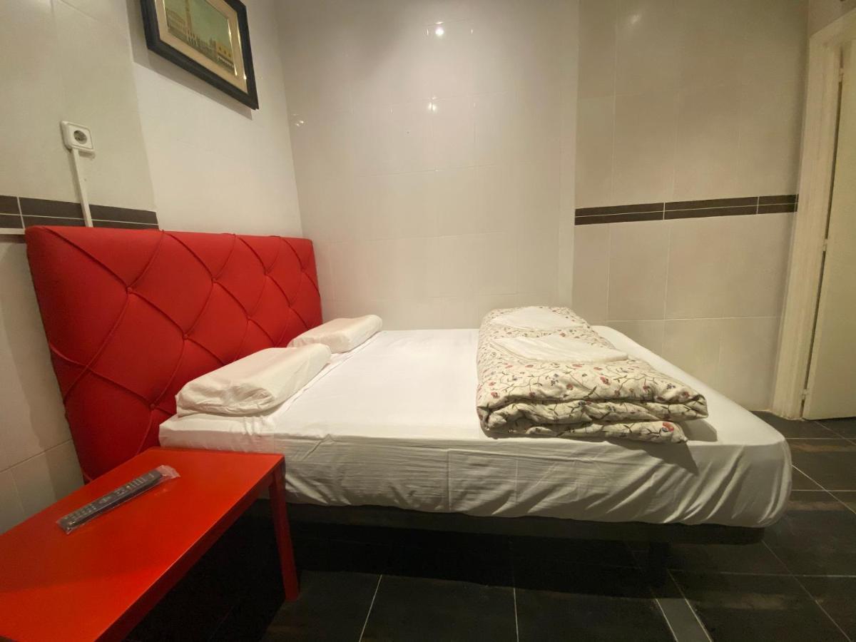 Hostal Granvia 628 Barcelona Exterior foto